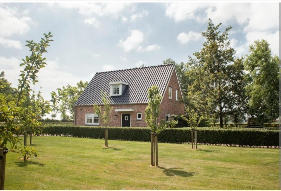 Mooi, Vrij Gelegen Vakantiehuis Dichtbij Zee En Strand! Aagtekerke Luaran gambar